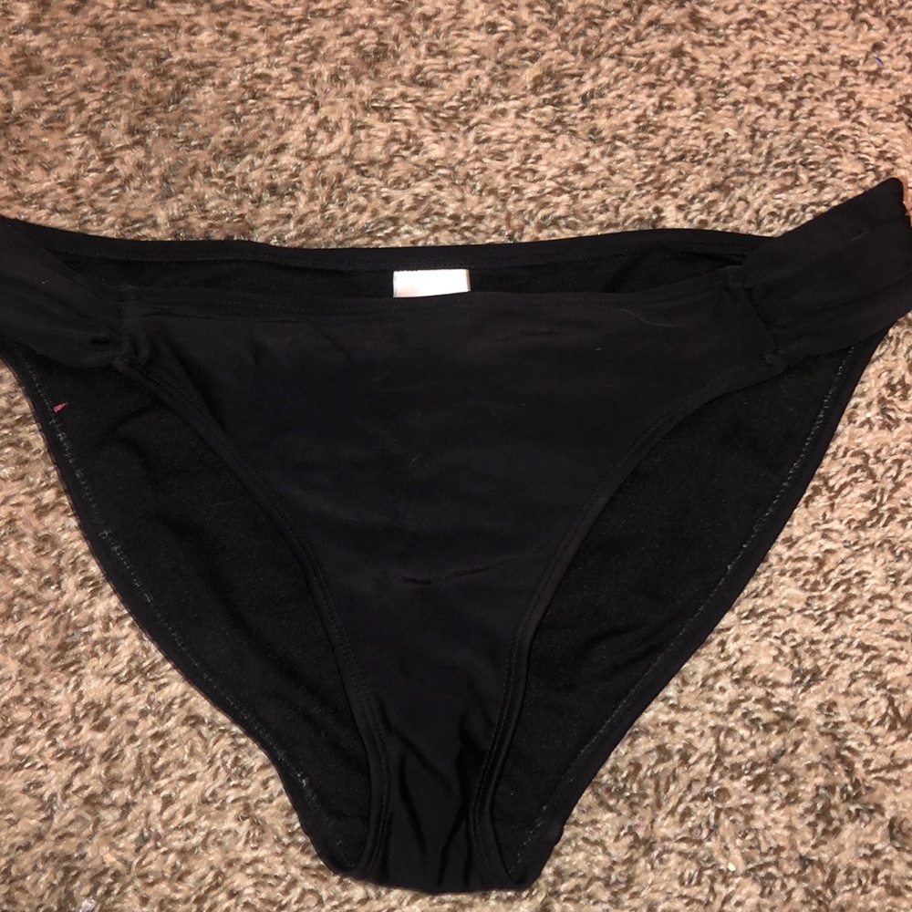 Bikini bottoms